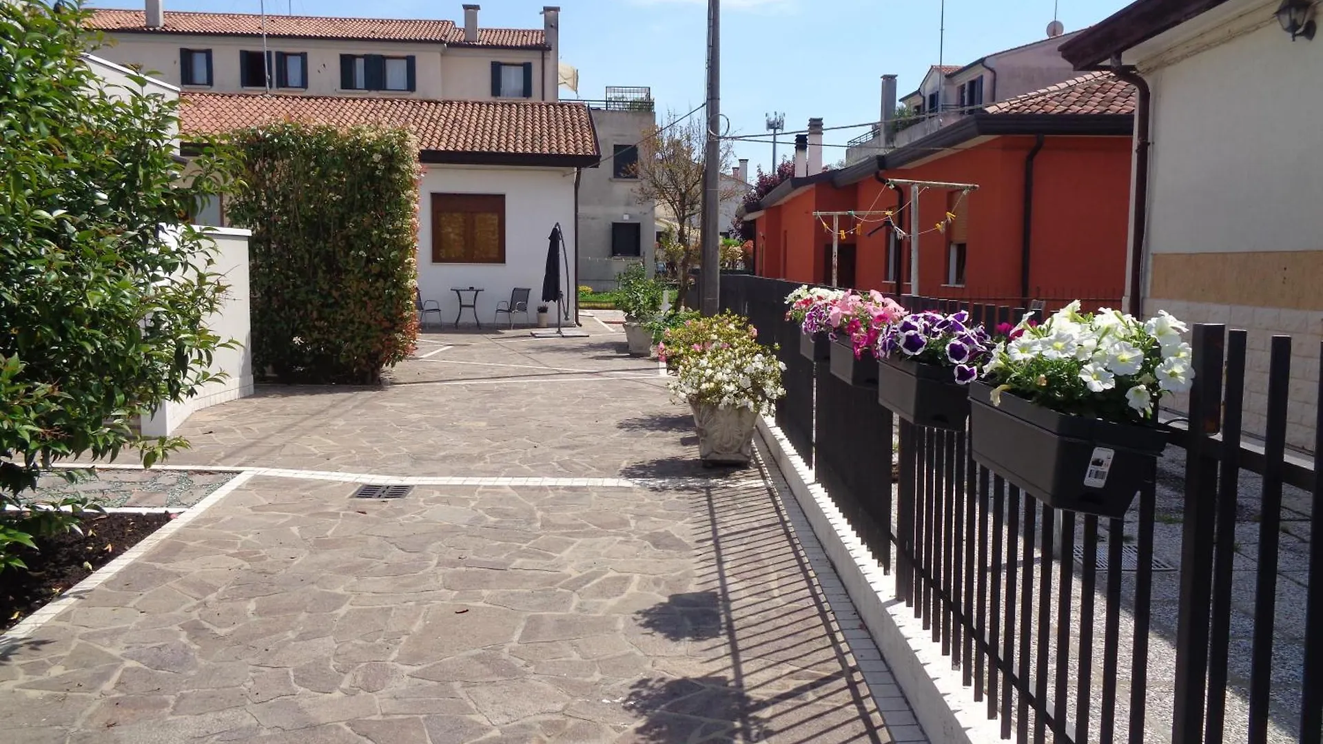 Appartamenti C&M Al Cortile Vicino Venezia E Aeroporto Vce 0*, Venice